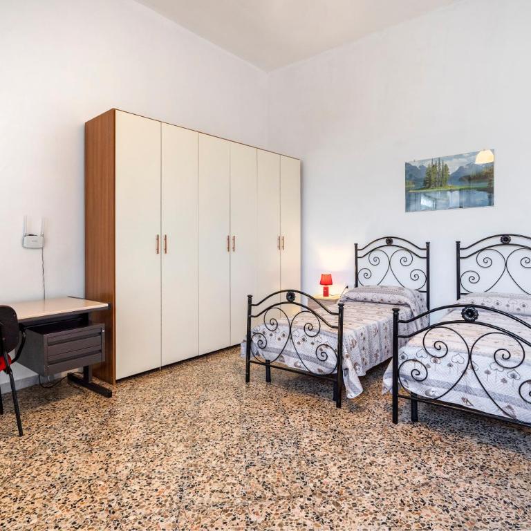 La casa di pietra location Rosy - Appartamento Deluxe con 2 Camere da Letto e Vista Giardino - 5