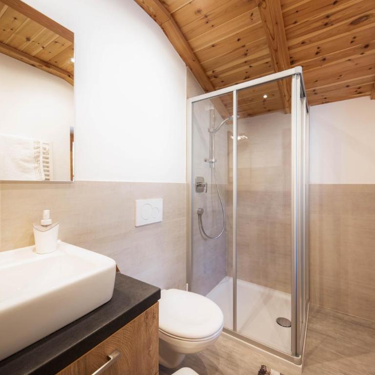 Malgorerhof Sonja - Two-Bedroom Deluxe Apartment with Garden View - 13