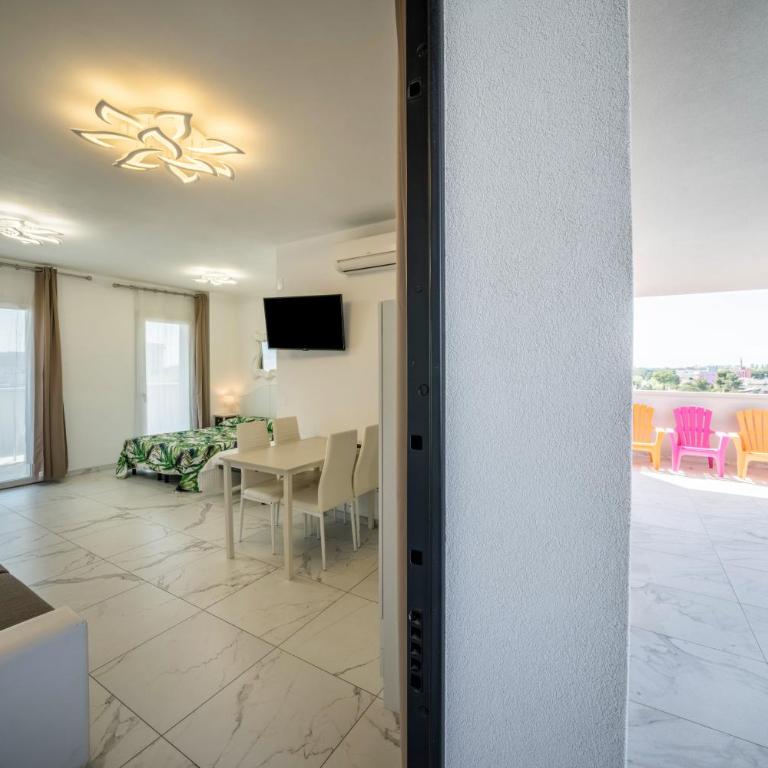 Planet Suite 103 - Monolocale con Terrazza - 16