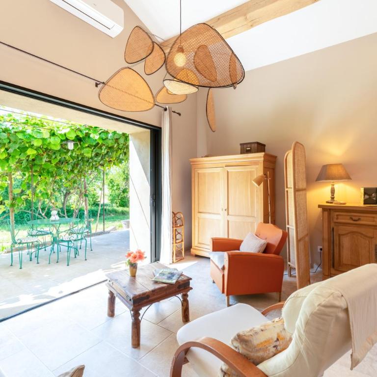 Tilleul enchanté - Appartement 1 Chambre - Vue sur Jardin - 5