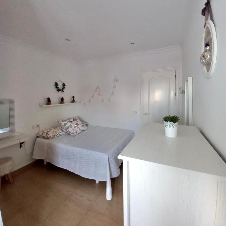 Ático Andalucía - Apartamento Premium de 3 dormitorios con balcón - 8
