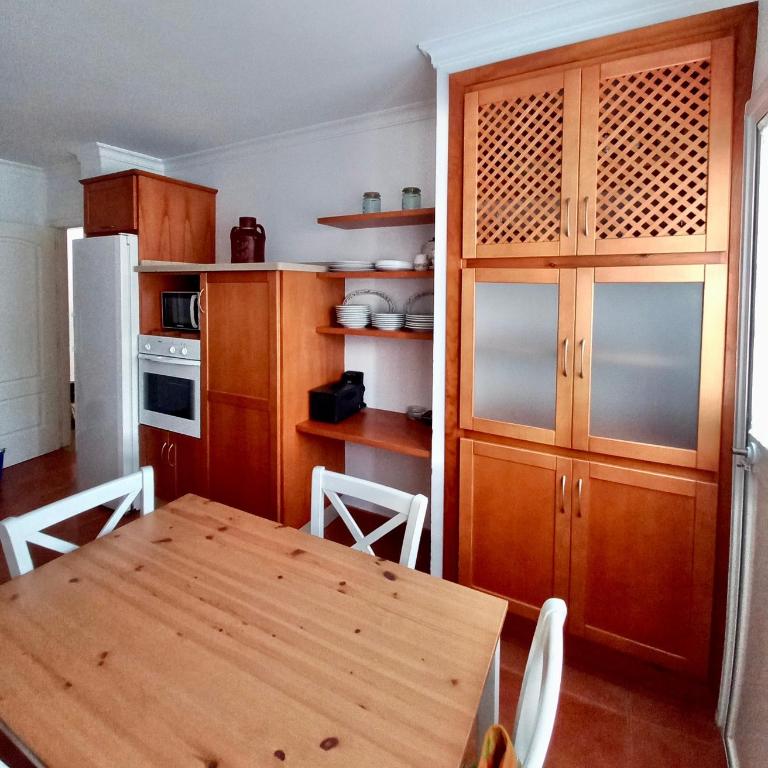 Ático Andalucía - Apartamento Premium de 3 dormitorios con balcón - 4