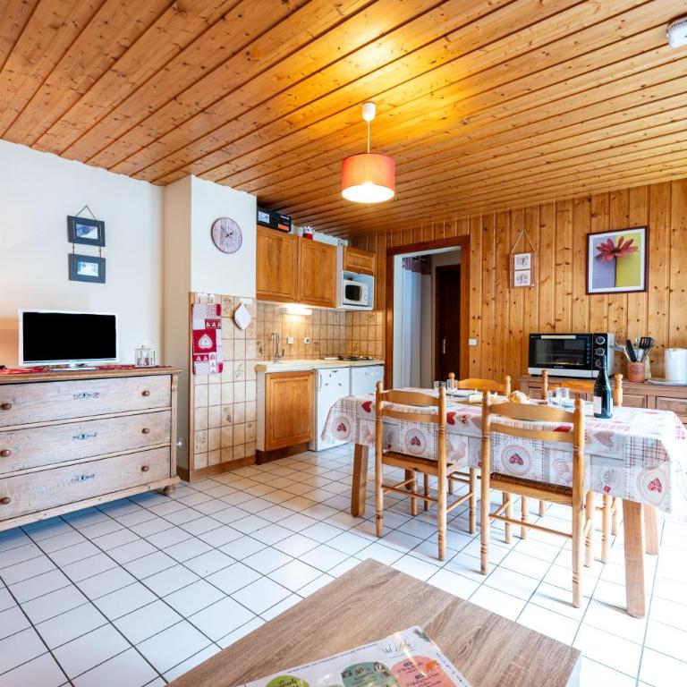Les Niverolles - Appartement Supérieur - Vue sur Ville - 12
