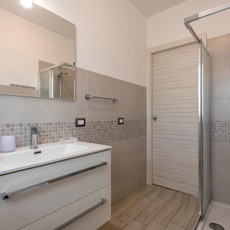 Ligure apartment - Appartamento Deluxe con 2 Camere da Letto e Vista Giardino - 15