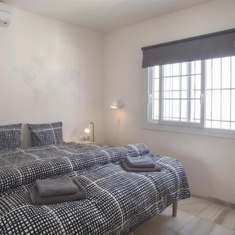 Fantastic renovated villa annex - Villa - 33