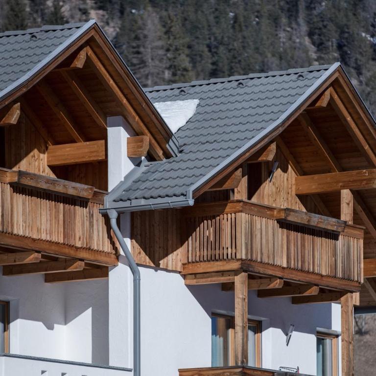 Apartment Dolomiten - Appartamento Deluxe con 2 Camere da Letto e Balcone - 3
