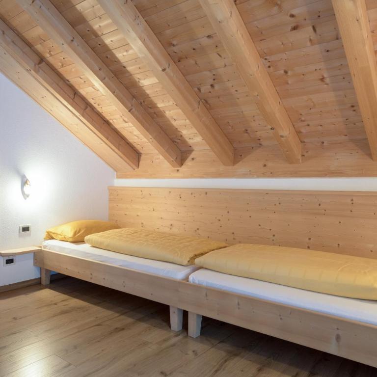 Apartment Dolomiten - Appartamento Deluxe con 2 Camere da Letto e Balcone - 10