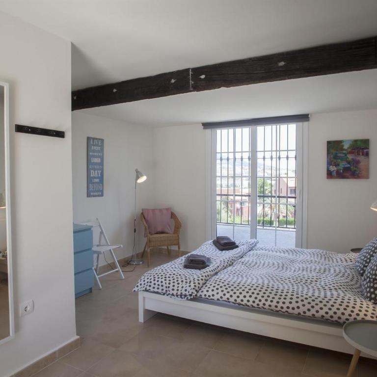 Fantastic renovated villa annex - Villa - 34