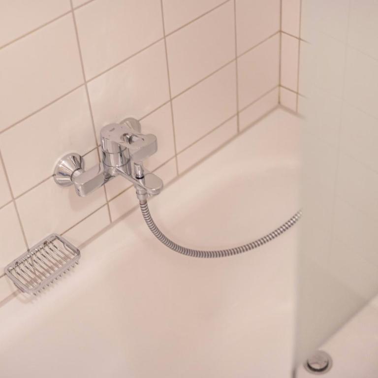 Fewo Brünnstein - Nr 18 Pool, Sauna - Superior Apartment mit 1 Schlafzimmer und Balkon - 17