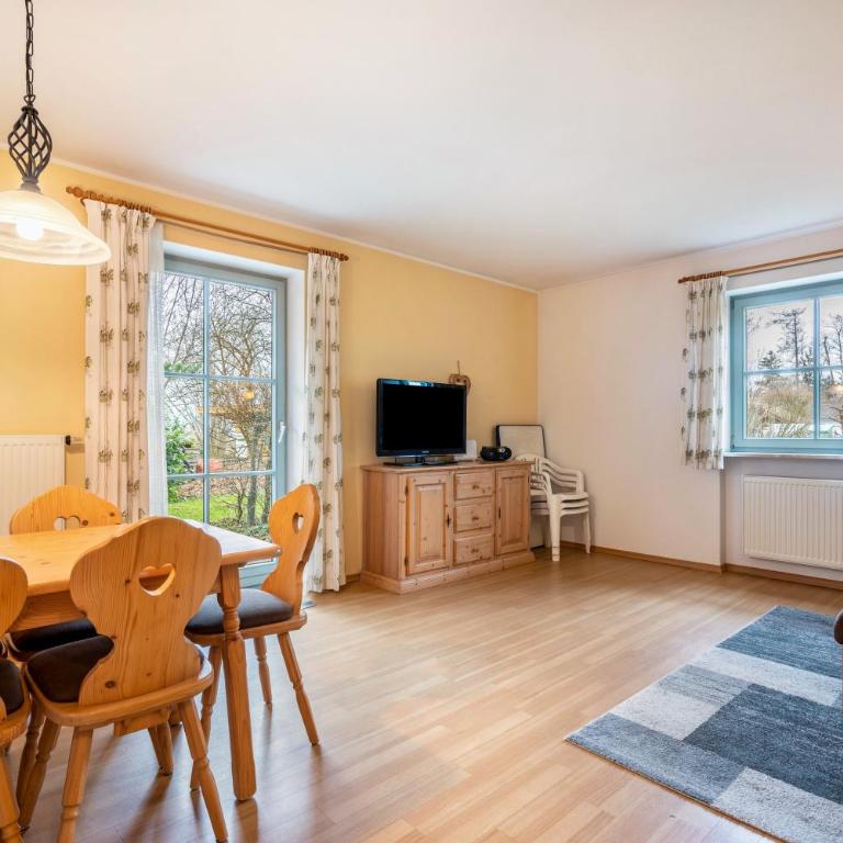 Fewo Brünnstein - Nr 18 Pool, Sauna - Superior Apartment mit 1 Schlafzimmer und Balkon - 4
