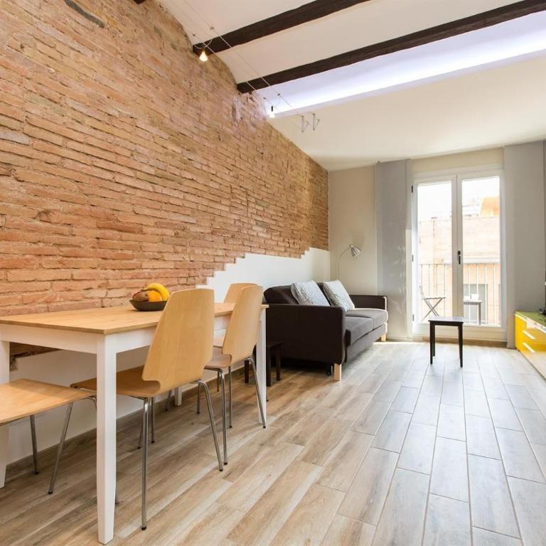 Cozy apartment in Gracia - Superior One-Bedroom Apartment with Balcony - 15