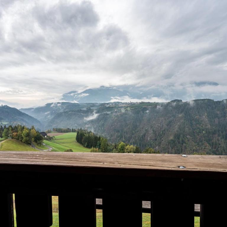 Ferienwohnung Gatscherhof - Two-Bedroom Deluxe Apartment with Garden View - 7