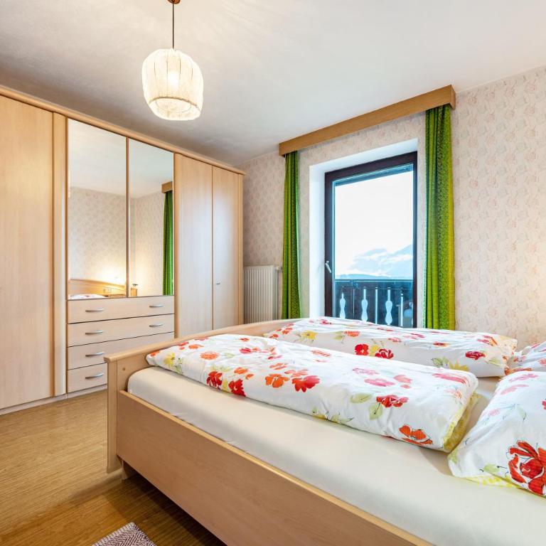 Ferienwohnung Gatscherhof - Two-Bedroom Deluxe Apartment with Garden View - 6