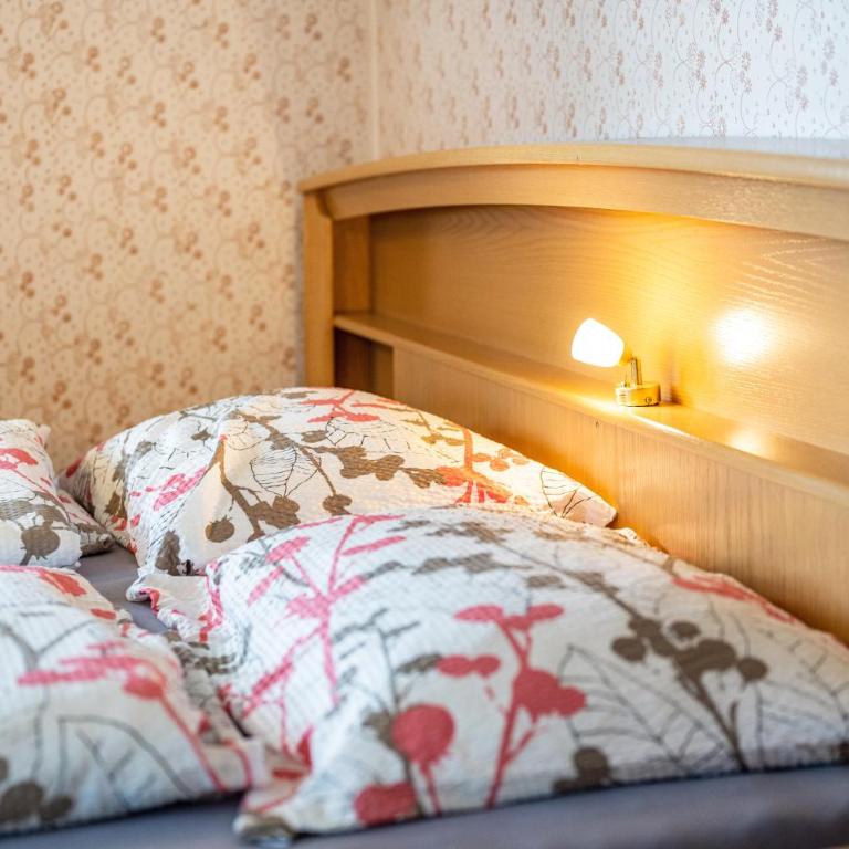 Ferienwohnung Gatscherhof - Two-Bedroom Deluxe Apartment with Garden View - 11