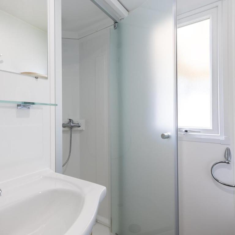 Mobilhome 6-8 personnes Cap Ferret - Bungalow Deluxe - Vue sur Jardin - 17