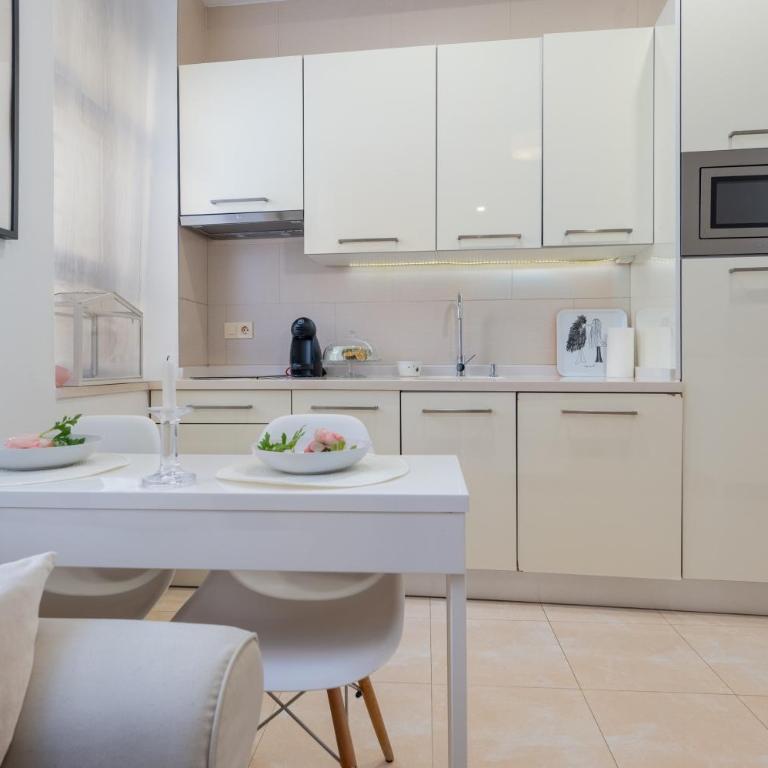 Alameda Cool Apartment - Apartamento con ducha - 9