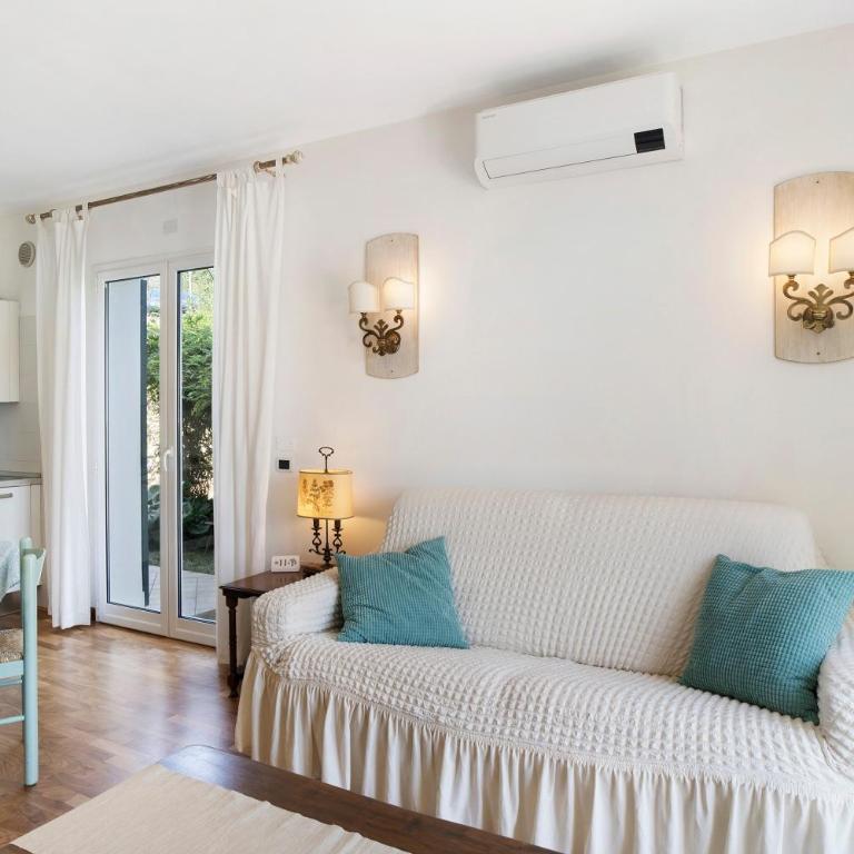 Villa Isabella Casa Lucia - Appartamento Superior con 1 Camera da Letto e Balcone - 4