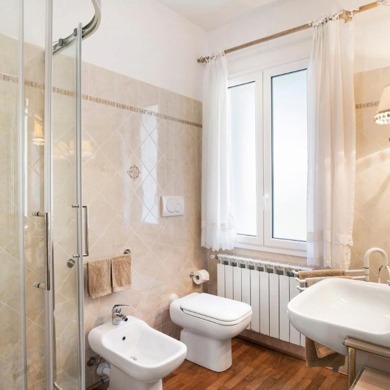 Villa Isabella Casa Lucia - Appartamento Superior con 1 Camera da Letto e Balcone - 16