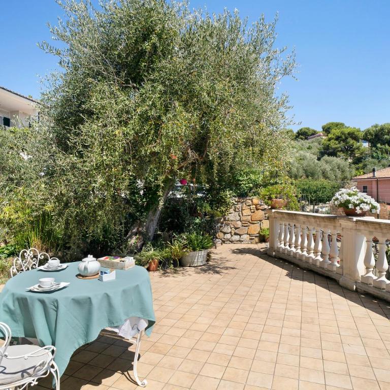 Villa Isabella Casa Lucia - Appartamento Superior con 1 Camera da Letto e Balcone - 22