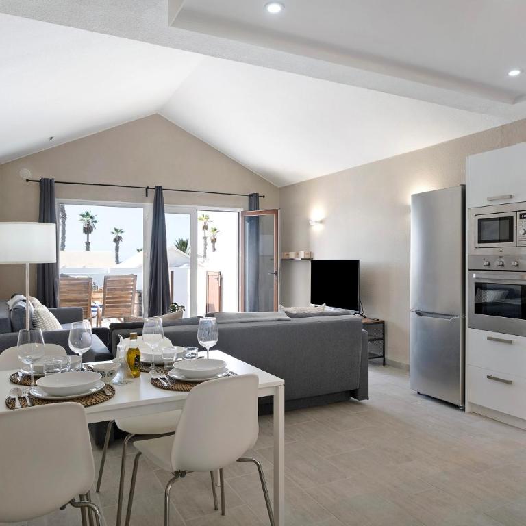 Casa Flamingo - Studio Apartment with Sea View - 15