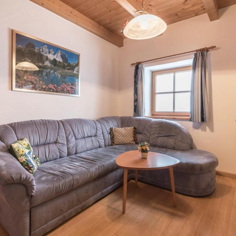 Ladinser Hof Sattelkammer - Two-Bedroom Apartment with Mountain View - 11