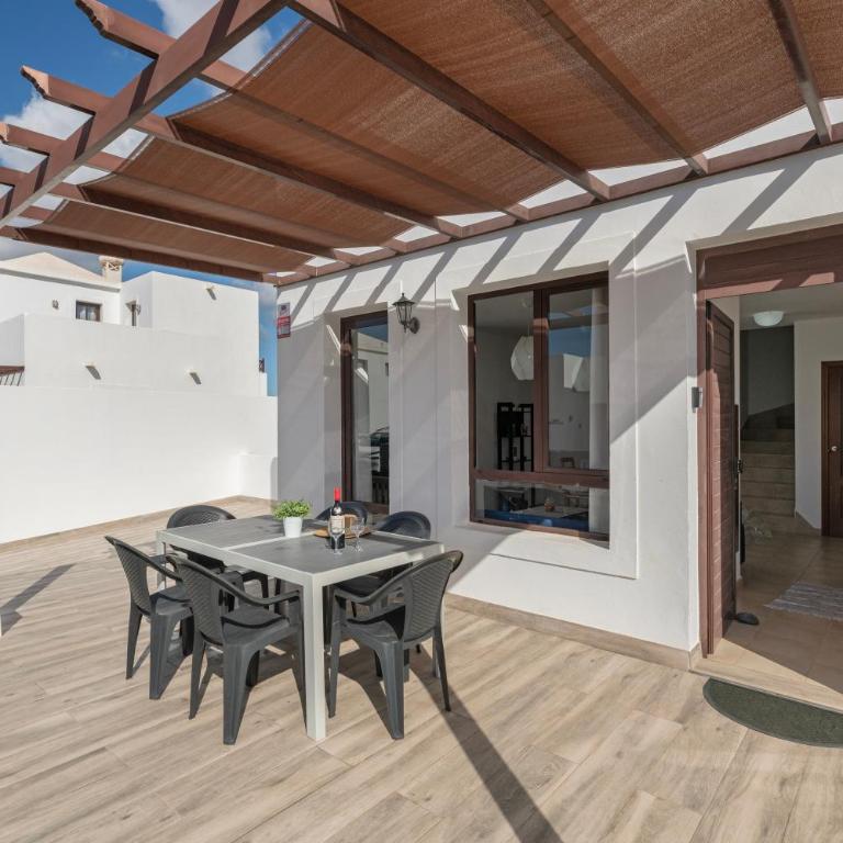 Luxury Villa Lanzarote - Villa with Sea View - 21