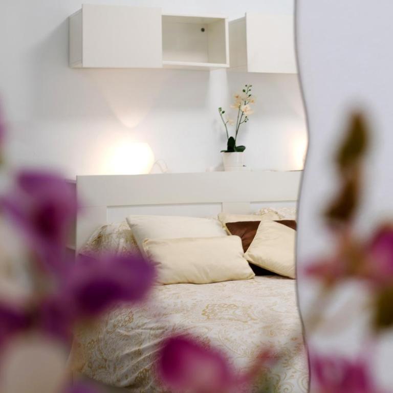 Isla Lobos - Two-Bedroom Apartment with Mountain View - 12