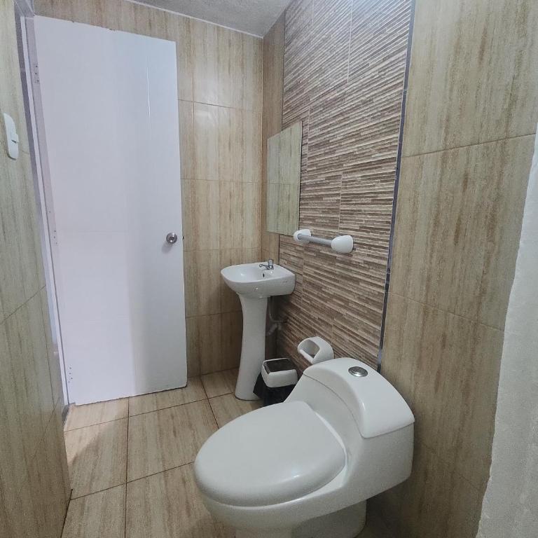 Hospedaje costa pacífico - Habitación Doble - 7