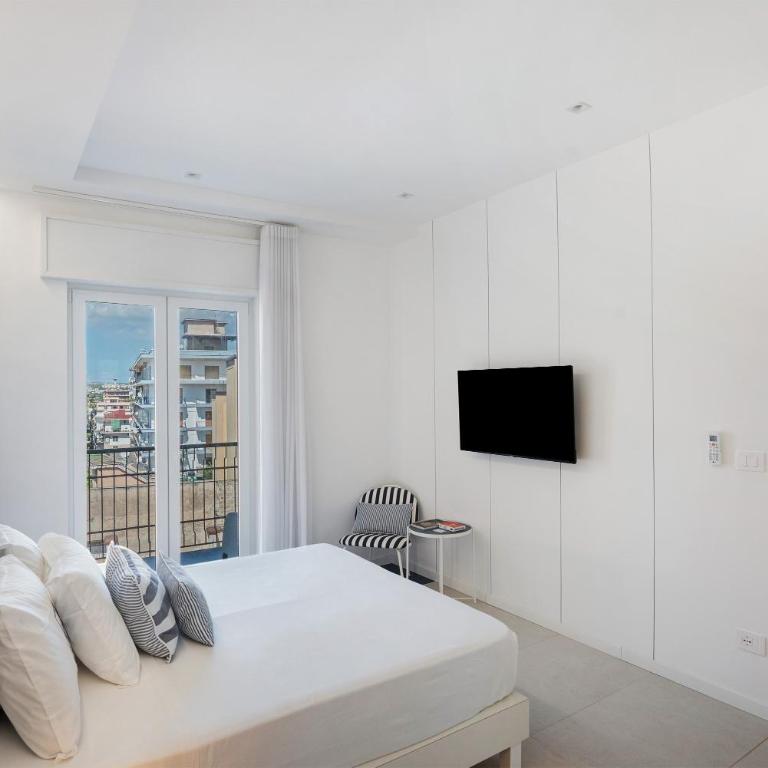 Residenza Farella - Luxury Rooms - Triple Room with Shower - 14