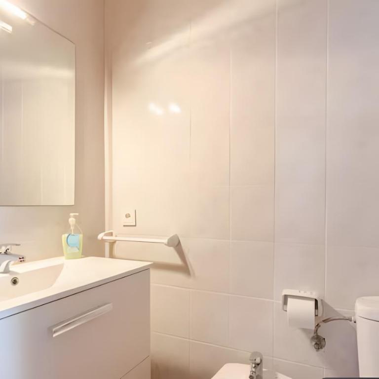 Villa Estrellas 2 - Apartamento Deluxe de 2 dormitorios con vistas al jardín - 13