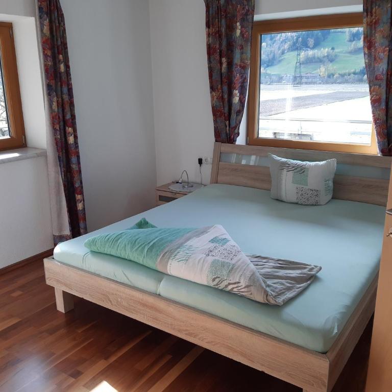 Gertis Appartment Top 1 - Premium Apartment mit 3 Schlafzimmern und Balkon - 3