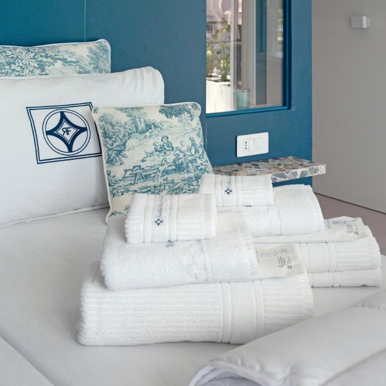 Residenza Farella - Luxury Rooms - Standard Queen Room - 8