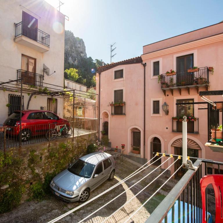 La Casetta Della Rocca Cefalù - Appartamento Deluxe con 2 Camere da Letto e Balcone - 18