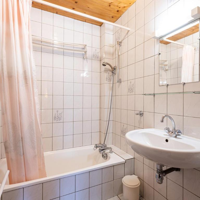 Les Niverolles - Appartement Supérieur - Vue sur Ville - 13