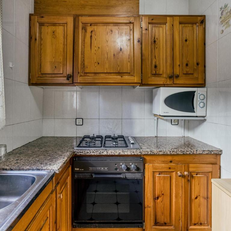 Villa La Flor con piscina - Casa de 3 dormitorios - 11