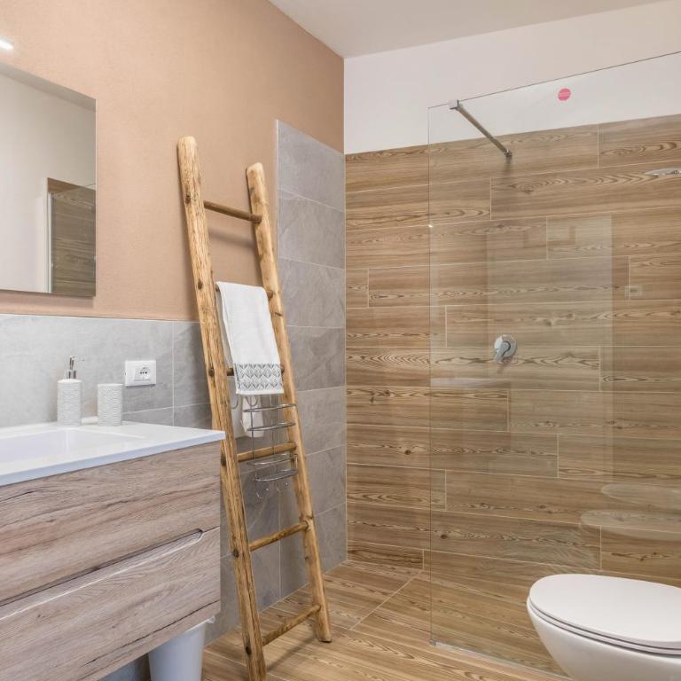 L'antica corte apt Mara - Two-Bedroom Deluxe Apartment with Garden View - 16
