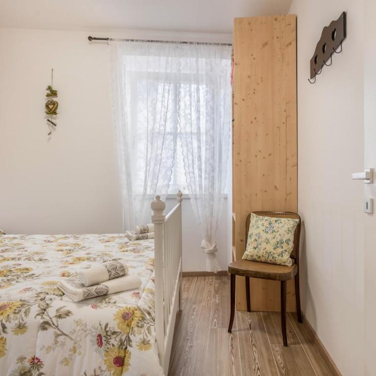 L'antica corte apt Mara - Two-Bedroom Deluxe Apartment with Garden View - 10