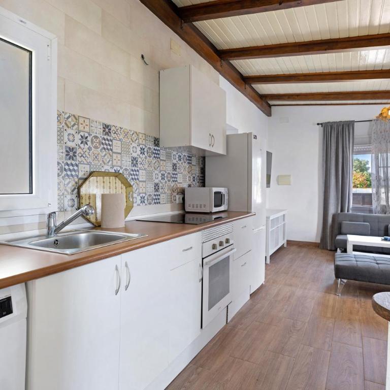 Villa Manoli - Apartamento Deluxe de 2 dormitorios con vistas al jardín - 19