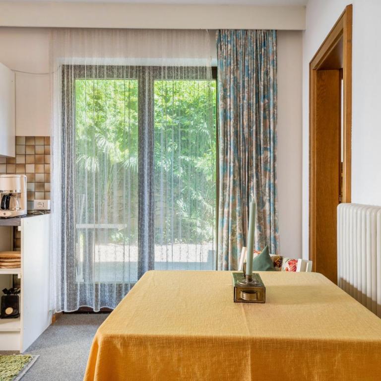 Biobauernhof Toellerhof - Double Room with Mountain View - 8