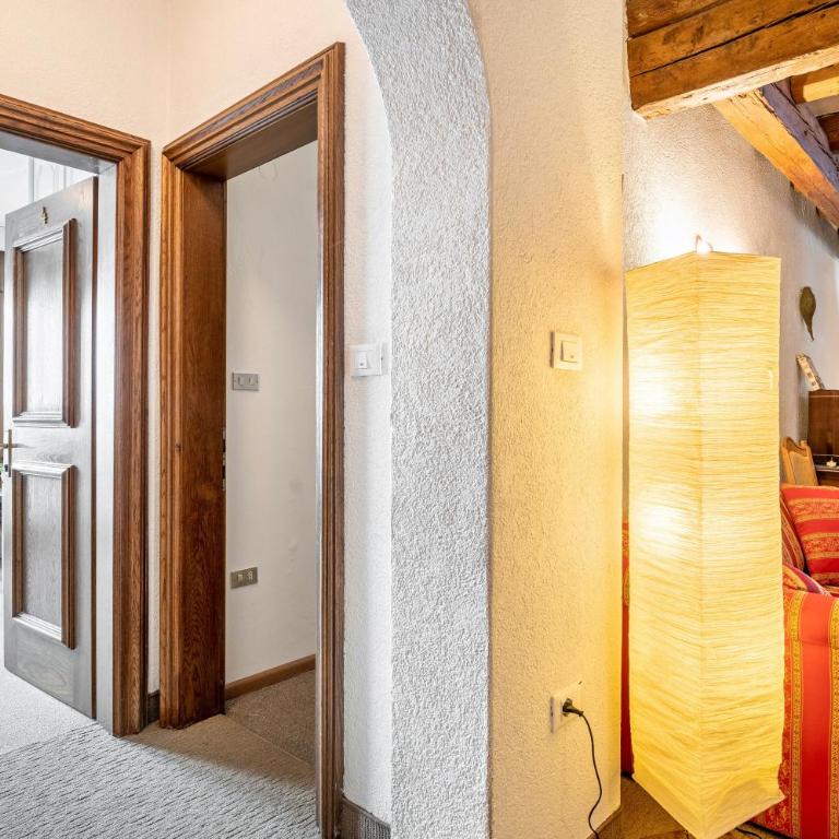 Biobauernhof Toellerhof - Double Room with Mountain View - 18