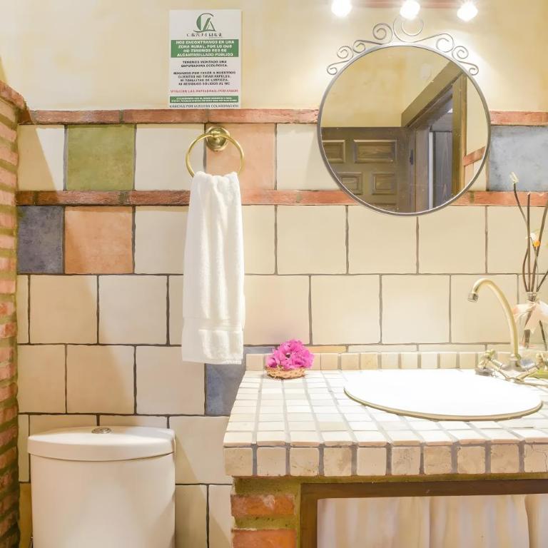 Cartuja Rural - Two-Bedroom Deluxe Apartment with Garden View - 14