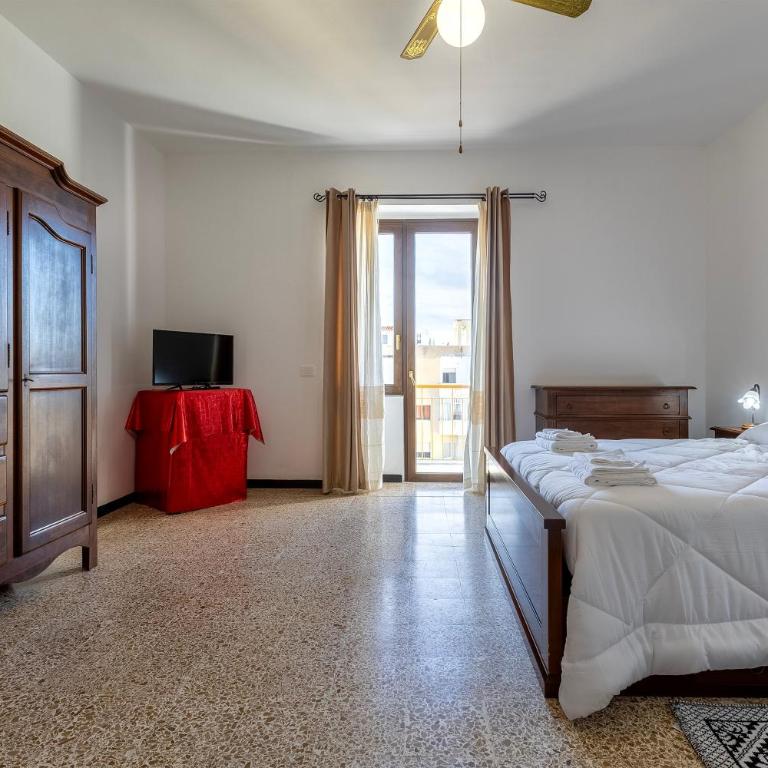 Da Rita- Alghero - Two-Bedroom Deluxe Apartment with Garden View - 10