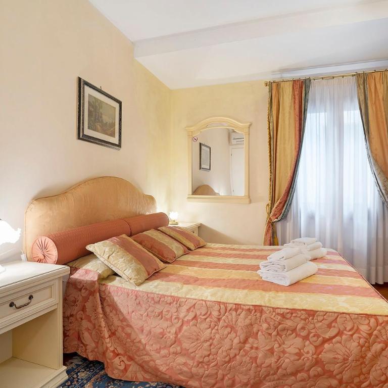 Art Palace - Residenza Giardini - Camera Queen Standard - 1