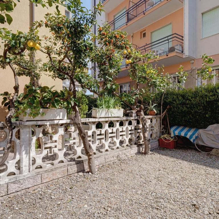 Casa dei Garofani - free parking - Appartamento con 1 Camera da Letto e Vista Giardino - 16