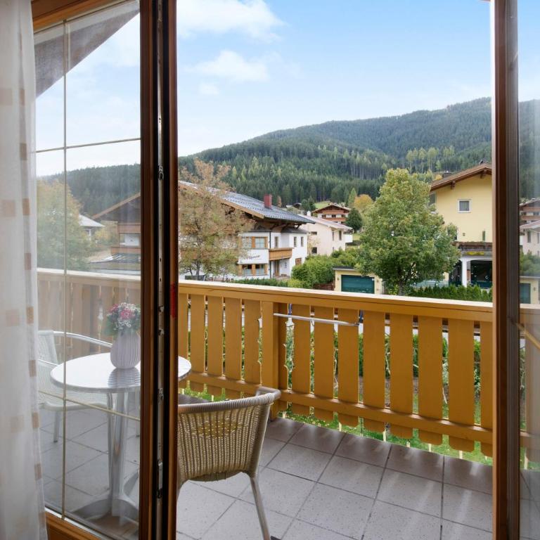 Haus Lowe Appartement 2 Stock Nr 5 - Superior One-Bedroom Apartment with Balcony - 9