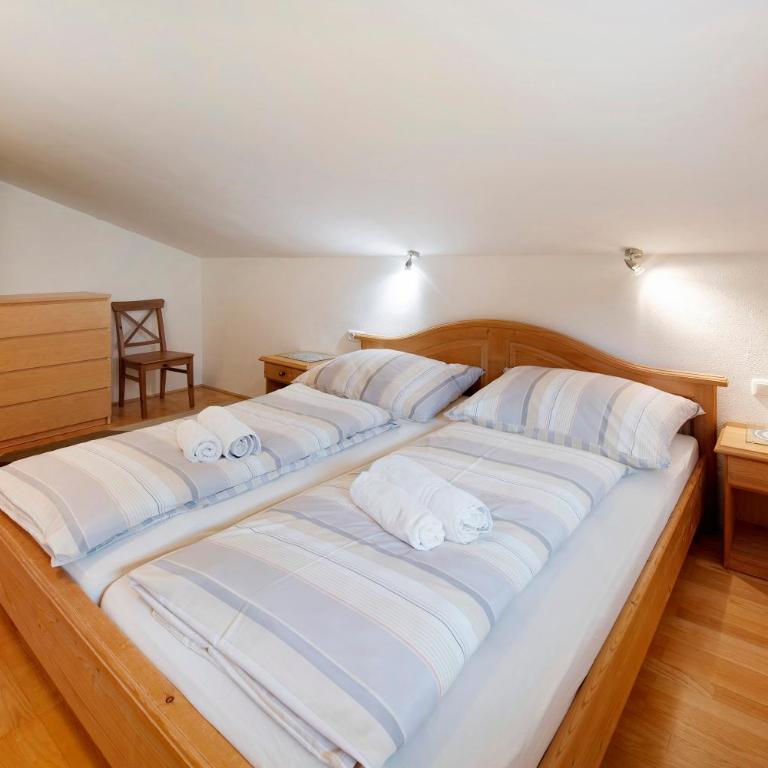 Haus Lowe Appartement 2 Stock Nr 5 - Superior One-Bedroom Apartment with Balcony - 3