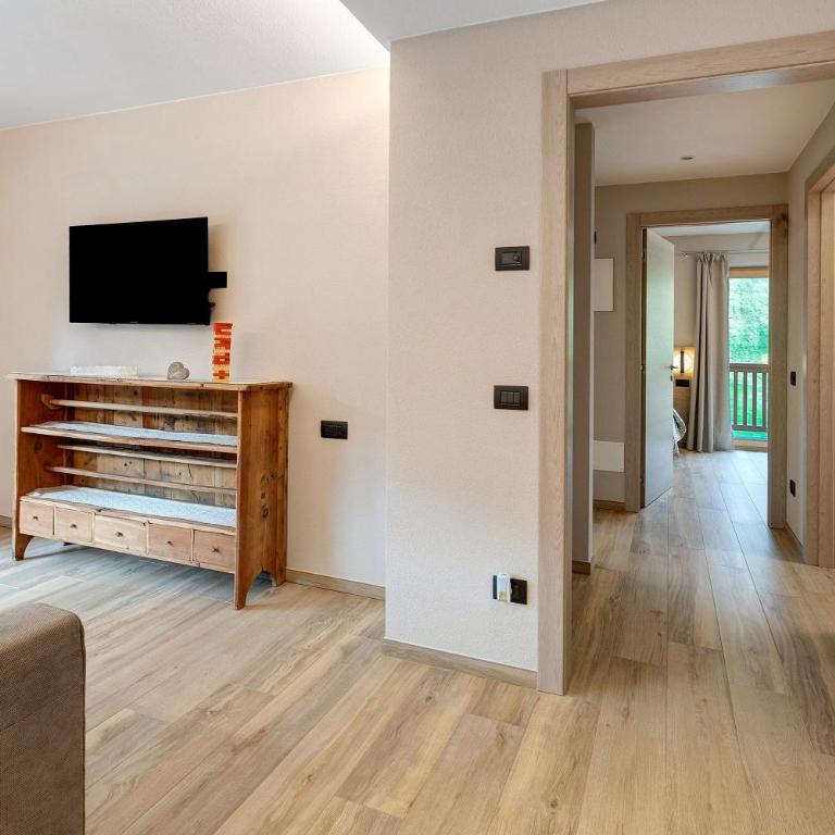 Appartamento Sbuffo Livigno - Appartamento Deluxe con 2 Camere da Letto e Vista Giardino - 14