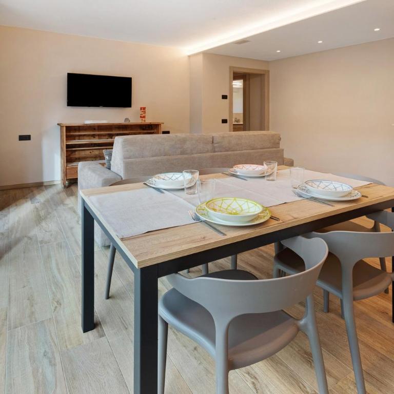 Appartamento Sbuffo Livigno - Appartamento Deluxe con 2 Camere da Letto e Vista Giardino - 8