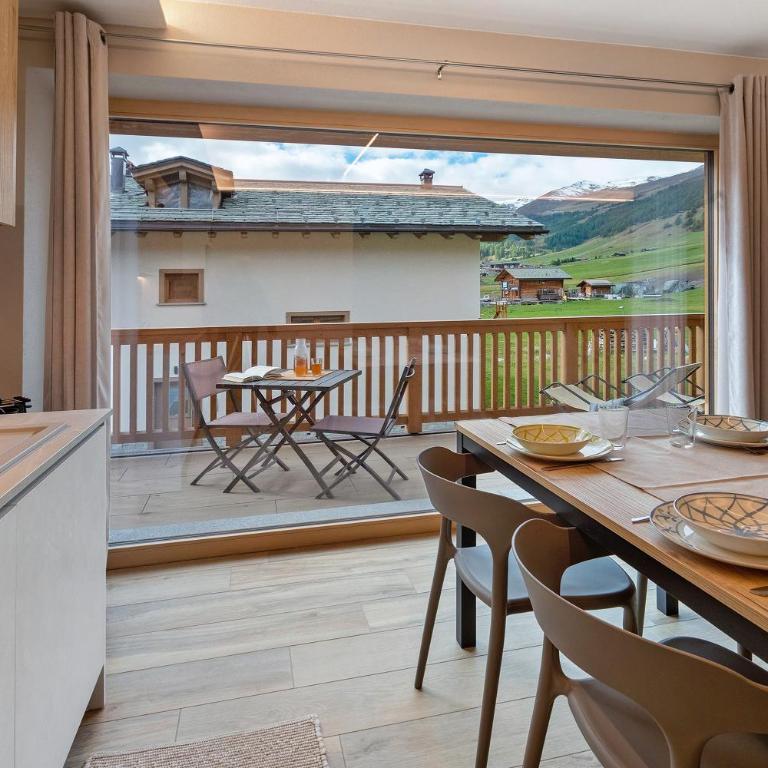 Appartamento Sbuffo Livigno - Appartamento Deluxe con 2 Camere da Letto e Vista Giardino - 2