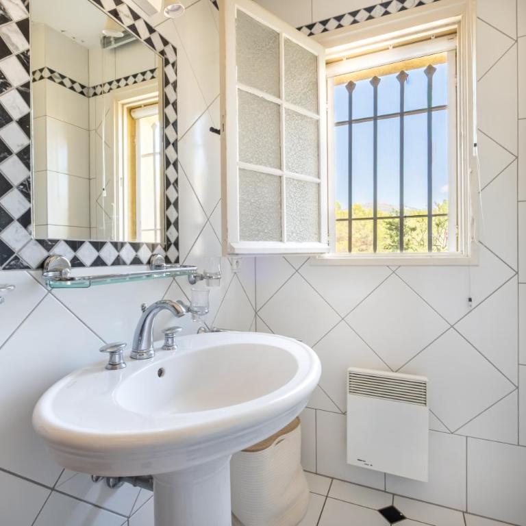 Cote D'azur Villa avec pisicine - Villa - Vue sur Mer - 18